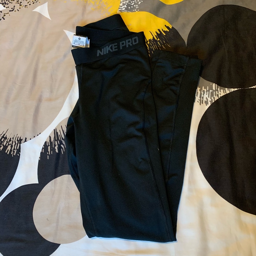 Nike Pro leggings
